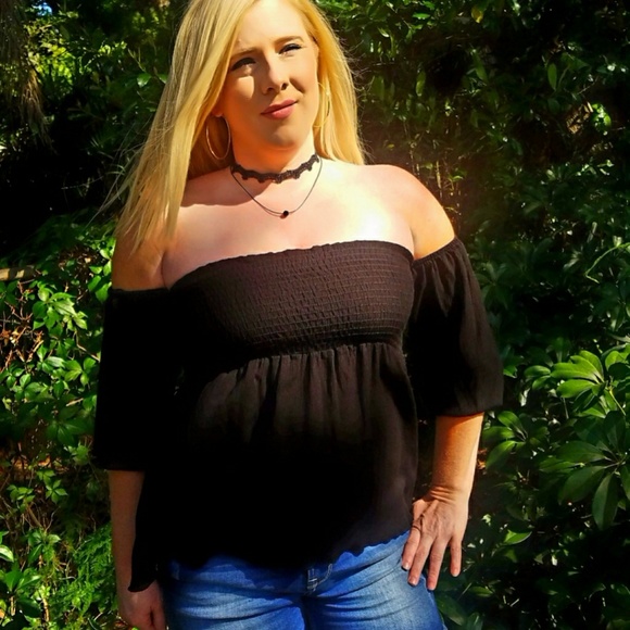 Papaya Tops - NWT Papaya Off Shoulder Black Top